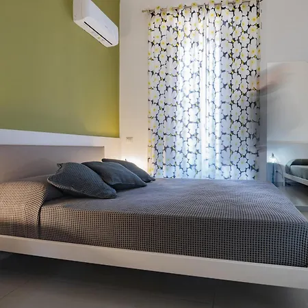 Suite Inn Catania 3*