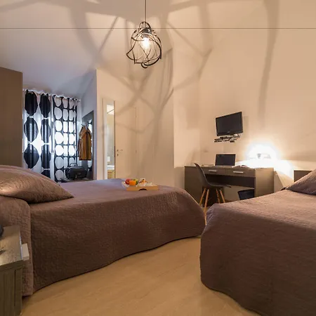 Suite Inn Catania 4*