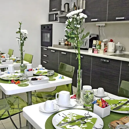 게스트하우스 Suite Inn Catania 4*