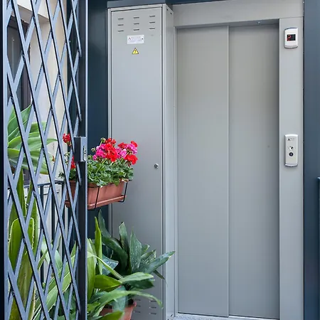 Gasthuis Suite Inn Catania 4*