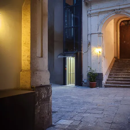 게스트하우스 Suite Inn Catania 4*