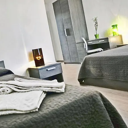 Suite Inn Catania Casa de hóspedes 3*